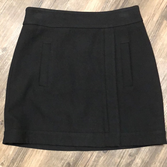 Zara Dresses & Skirts - Zara Basic Skirt Black Mini SZ S EUC